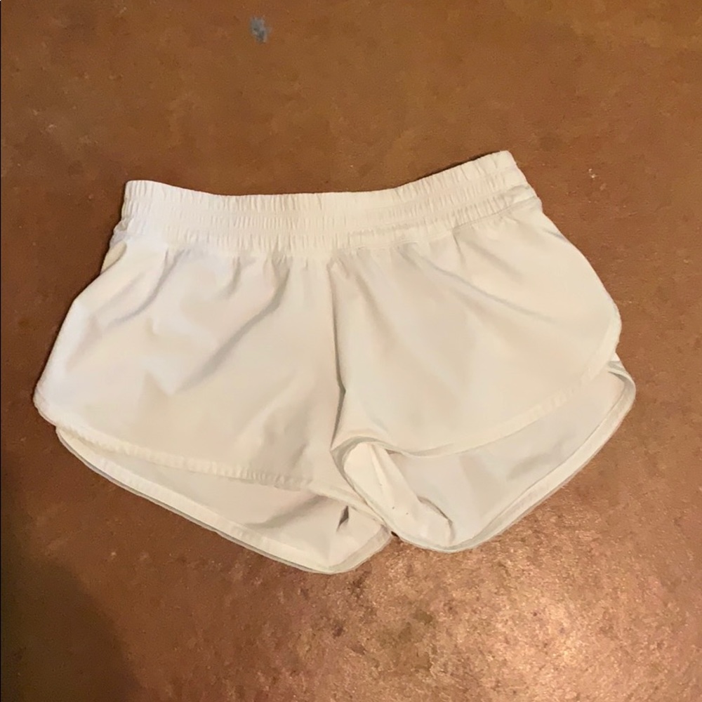 Lululemon Athletic shorts 2.5 inseam. Lined